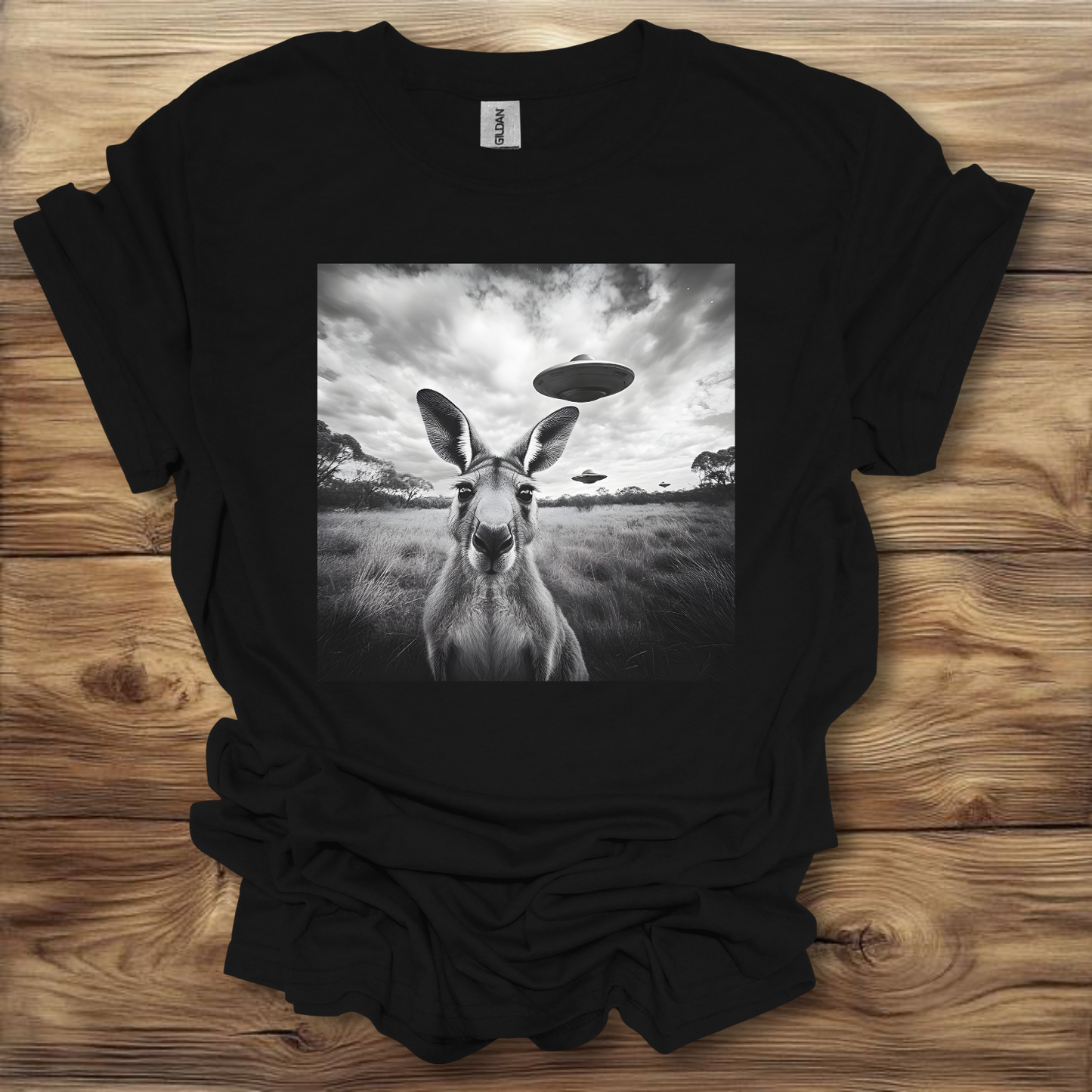 Kangaroo UFO T-Shirt Unisex Adult Great Gift Him Her Birthday Holiday Christmas