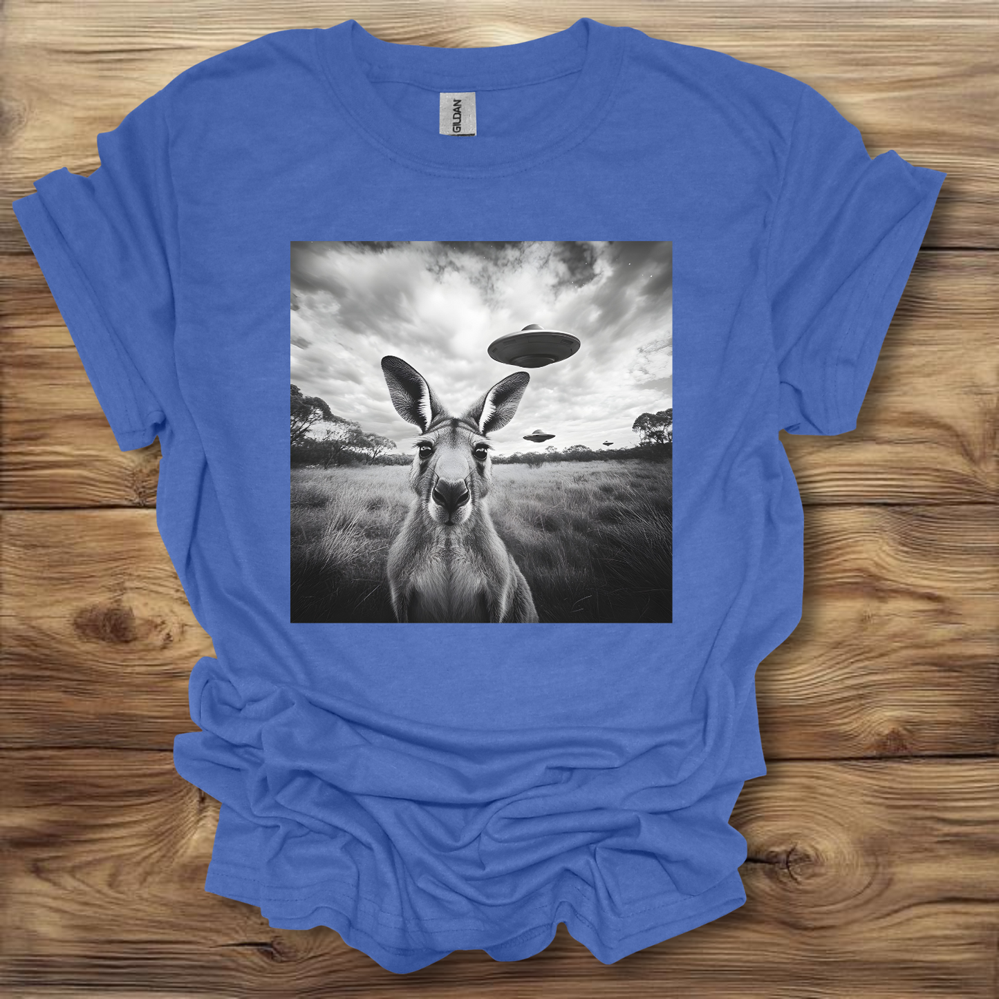 Kangaroo UFO T-Shirt Unisex Adult Great Gift Him Her Birthday Holiday Christmas